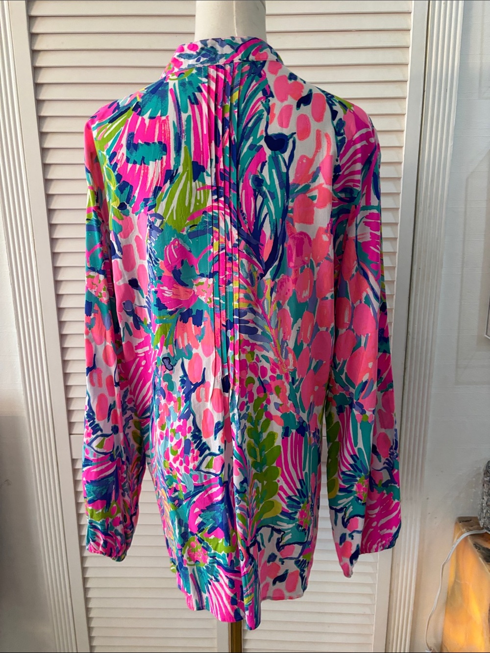 Lilly Pulitzer Pink Multicolor Floral V-Neck Long Sleeve Blouse - Picture 7 of 10